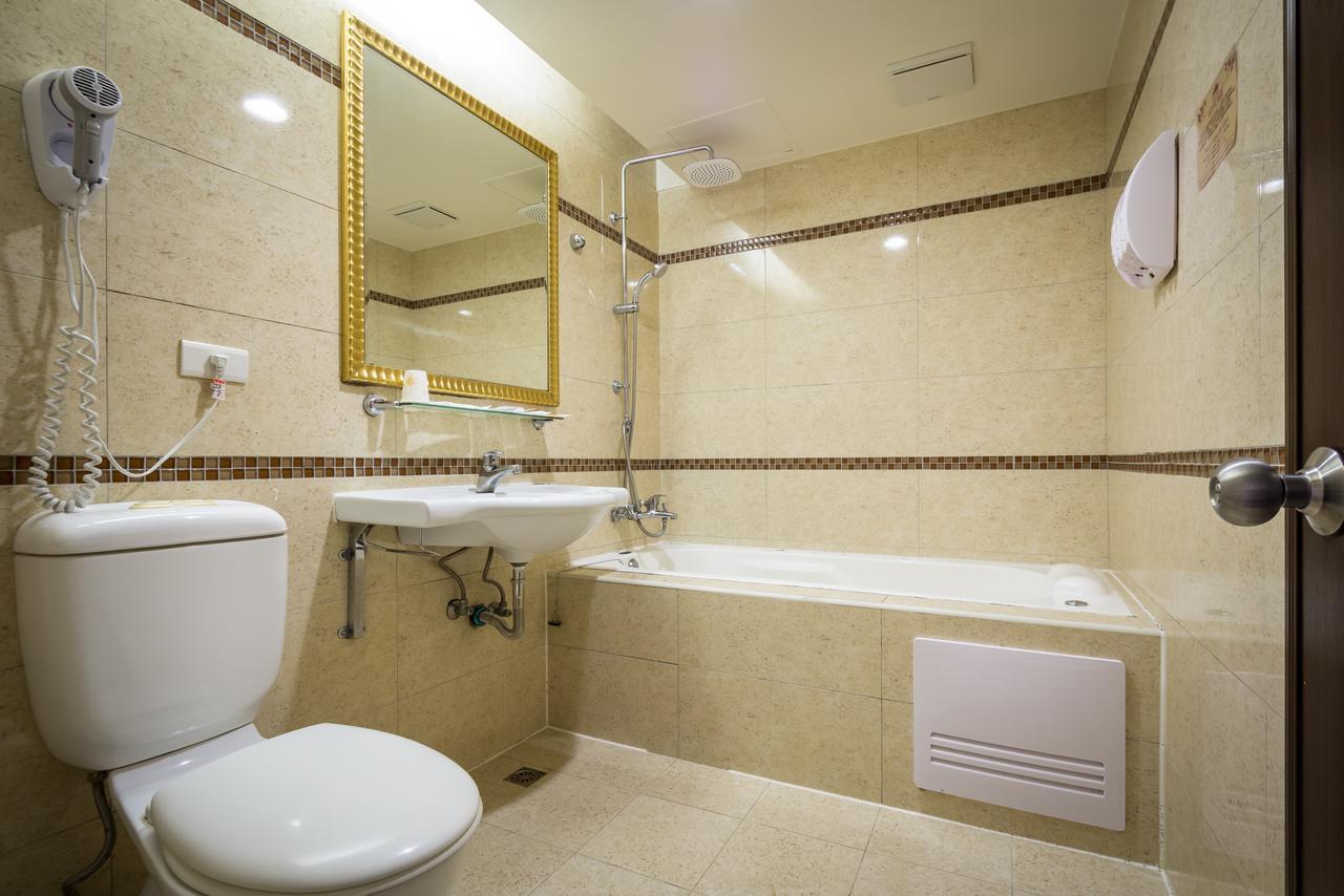טאיפיי Carnival Motel מראה חיצוני תמונה
