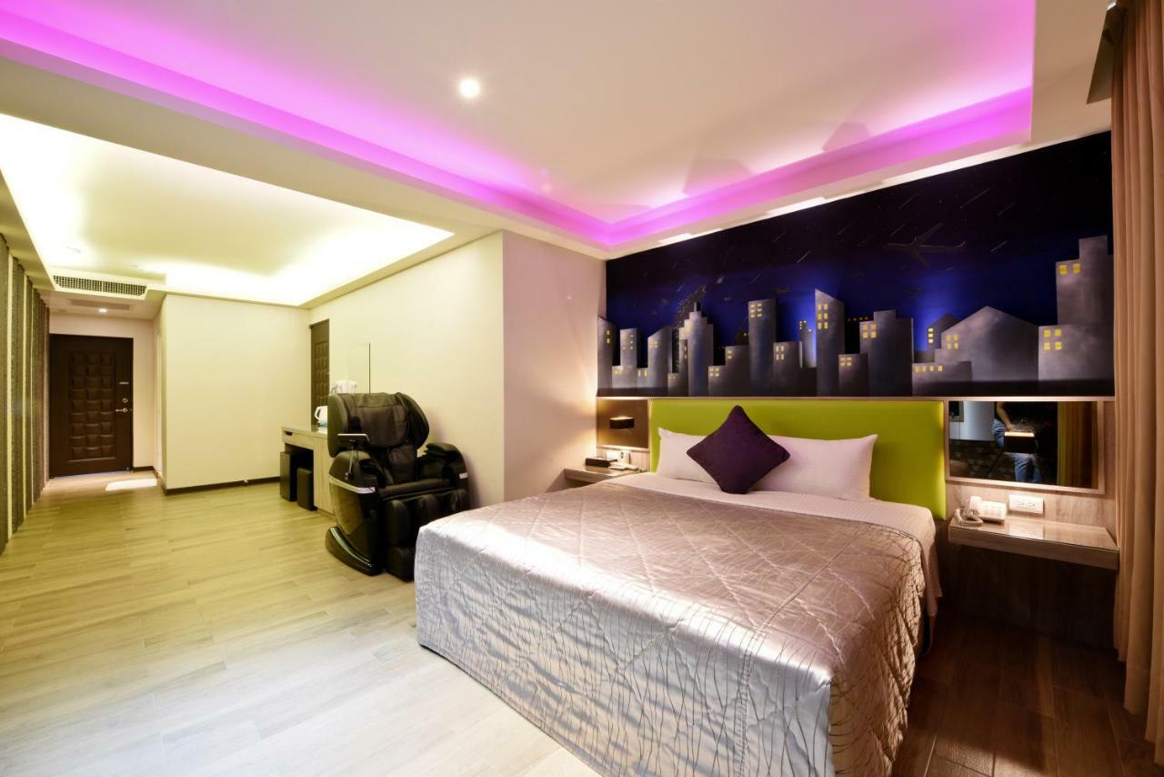 טאיפיי Carnival Motel מראה חיצוני תמונה
