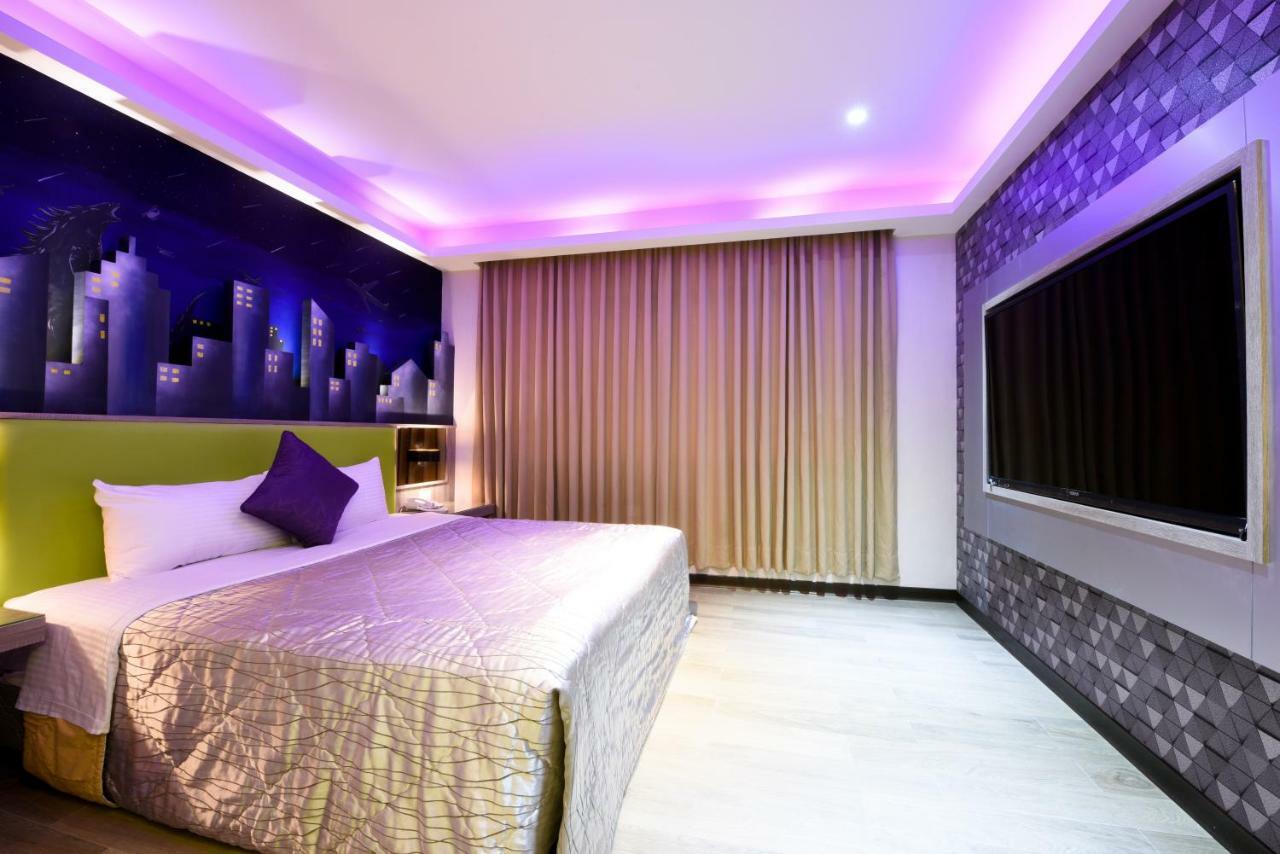 טאיפיי Carnival Motel מראה חיצוני תמונה